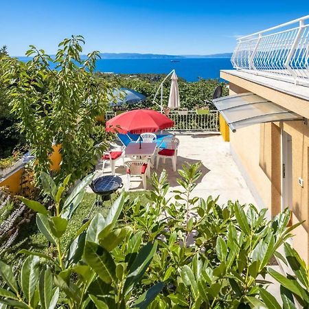 Amazing Apartment In Kostrena With 1 Bedrooms And Wifi 外观 照片